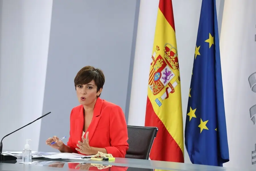 La ministra Portavoz, Isabel Rodr&iacute;guez, interviene en una rueda de prensa posterior al Consejo de Ministros