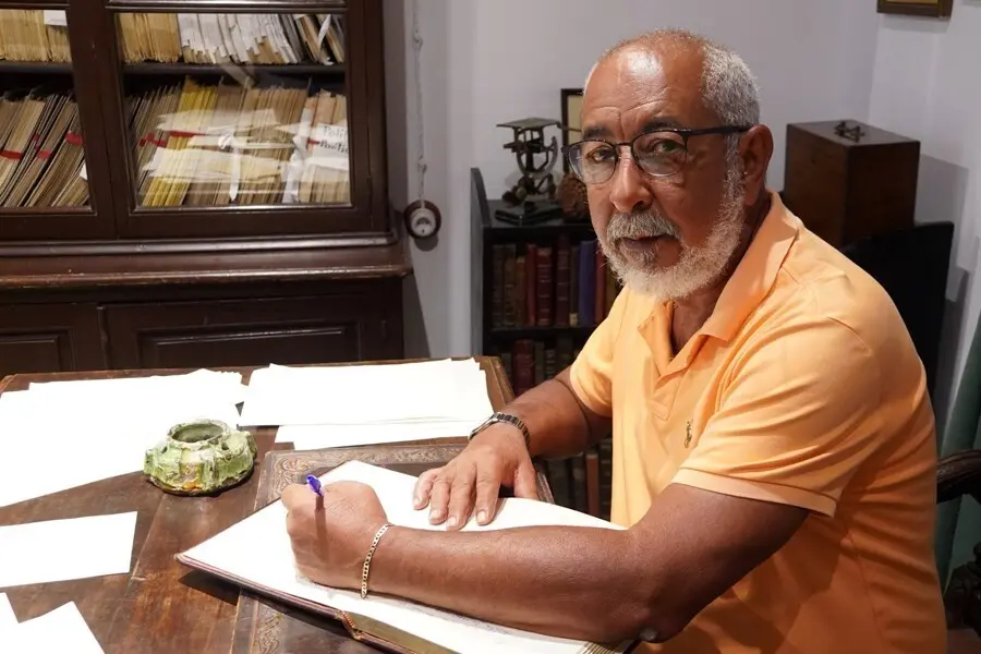 El escritor, periodista, guionista y cr&iacute;tico literario cubano Leonardo Padura, en su visita a Huelva.