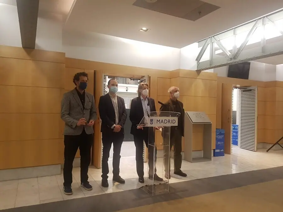 Archivo - Marta Higueras, junto a los concejales Jos&eacute; Manuel Calvo, Felipe llamas y Luis Cueto en el Ayuntamiento de Madrid
