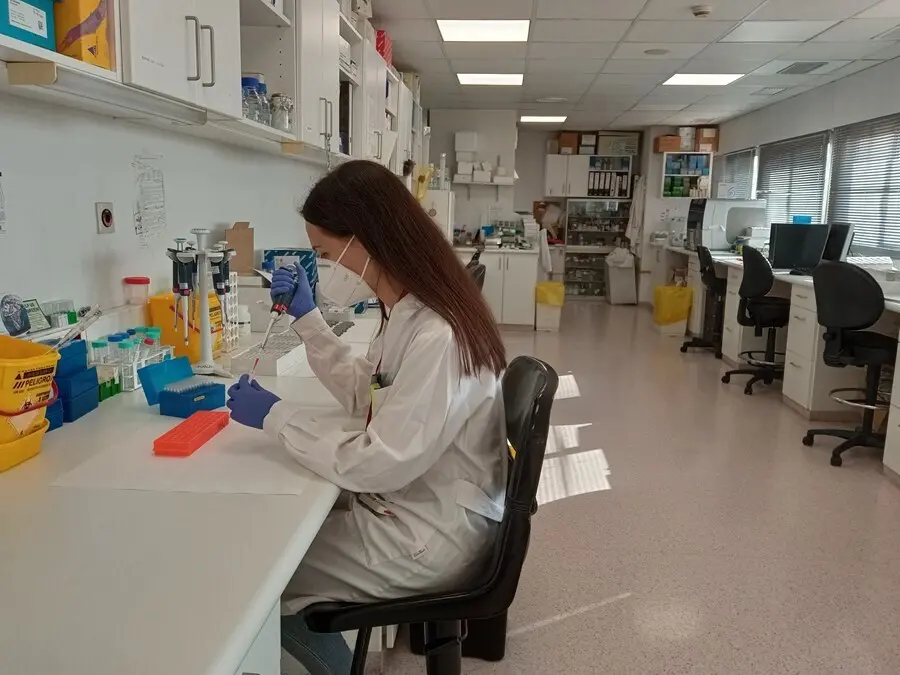 La investigadora y genetista ICREA y jefa del grupo de Enfermedades Neurometab&oacute;licas del IDIBELL, Aurora Pujol, ha liderado el estudio