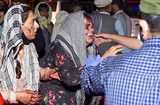 Terribles im&aacute;genes del atentado de Kabul.