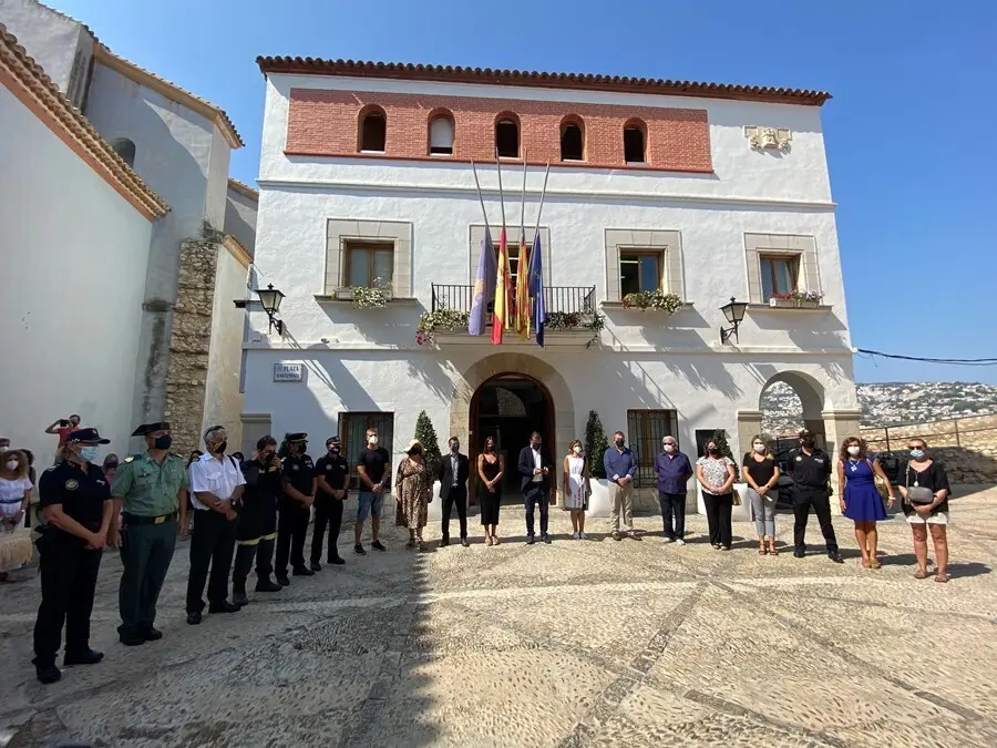 Minuto de silencio en Pe&ntilde;&iacute;scola