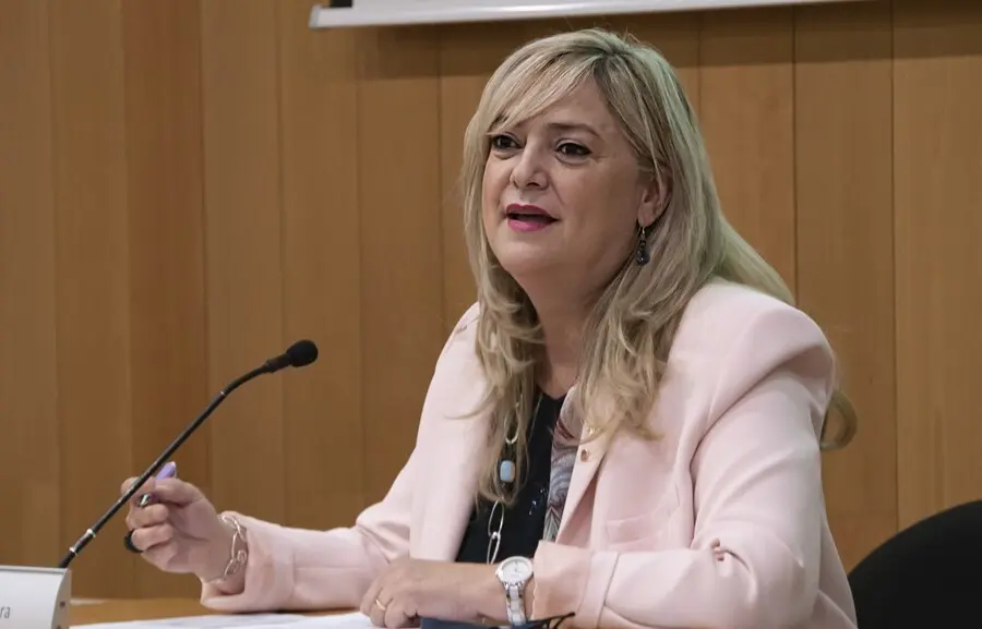 Archivo - La consellera de Derechos Sociales de la Generalitat, Violant Cervera.