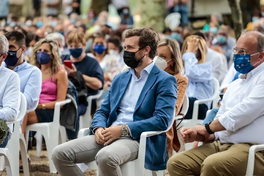 El l&iacute;der del PP, Pablo Casado, en la apertura del curso pol&iacute;tico del PP, a 29 de agosto de 2021, en Cerdedo-Cotobade, Pontevedra, Galicia, (Espa&ntilde;a). 