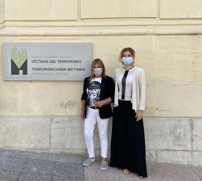 La Portavoz Del PSOE En La Asamblea De Madrid, Hana Jalloul, Durante Su Visita Al Museo Centro Memorial De Las V&iacute;ctimas Del Terrorismo De Vitoria-Gasteiz.