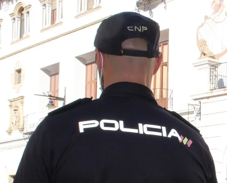 Agente de la Polic&iacute;a Nacional