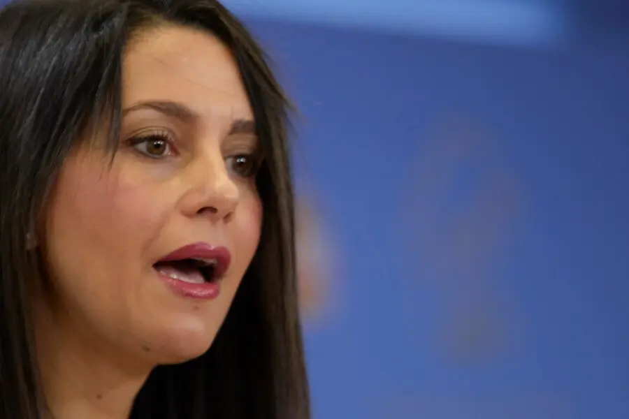 La presidenta de Ciudadanos, In&eacute;s Arrimadas, en una rueda de prensa, durante la reuni&oacute;n de la Diputaci&oacute;n Permanente en el Congreso de los Diputados, a 25 de agosto de 2021, en Madrid (Espa&ntilde;a).