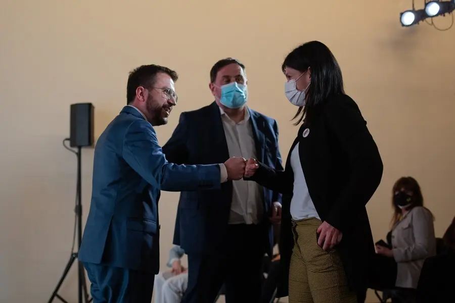 Archivo - Pere Aragon&egrave;s, Oriol Junqueras y Marta Vilalta. 