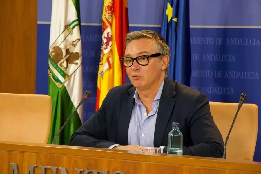 Archivo - El portavoz parlamentario de Vox en Andaluc&iacute;a, Manuel Gavira, en una foto de archivo.