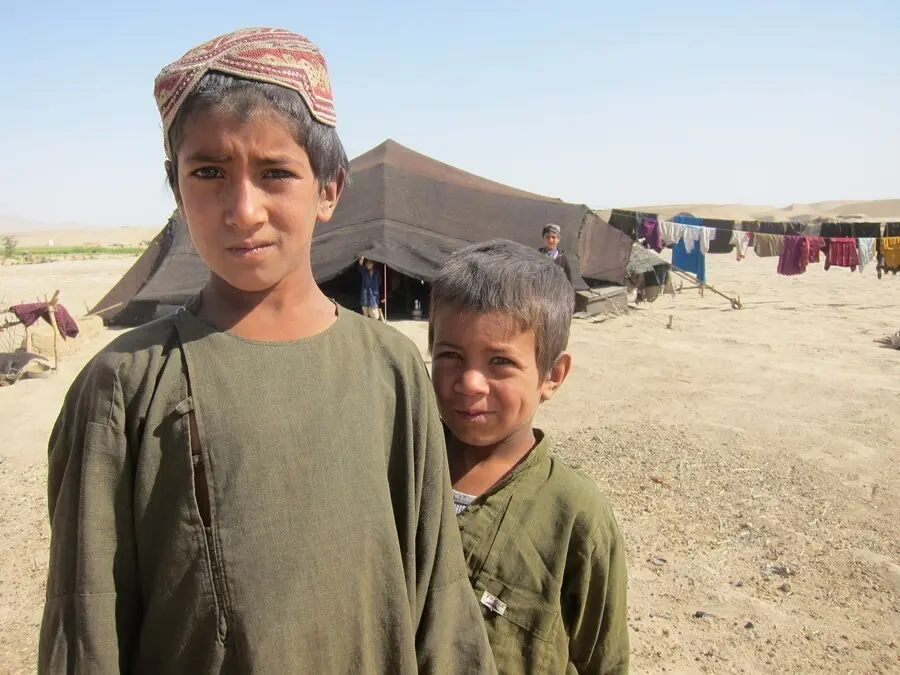 Archivo - Ni&ntilde;os de la etnia 'kuchi' en la provincia de Badghis, Afganist&aacute;n