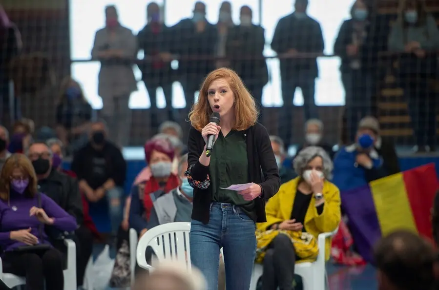 Archivo - Imagen de archivo de la secretaria de Organizaci&oacute;n de Podemos, Lilith Verstrynge, durante un acto del partido en el Polideportivo municipal Cerro Buenavista de Getafe,  a 27 de abril de 2021, en Madrid (Espa&ntilde;a). 