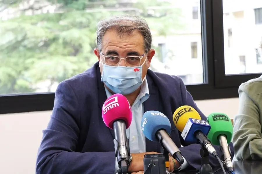 El consejero de Sanidad, Jes&uacute;s Fern&aacute;ndez Sanz, participa en una jornada preparatoria sobre Sanidad y Despoblaci&oacute;n celebrada en la ciudad de Cuenca.