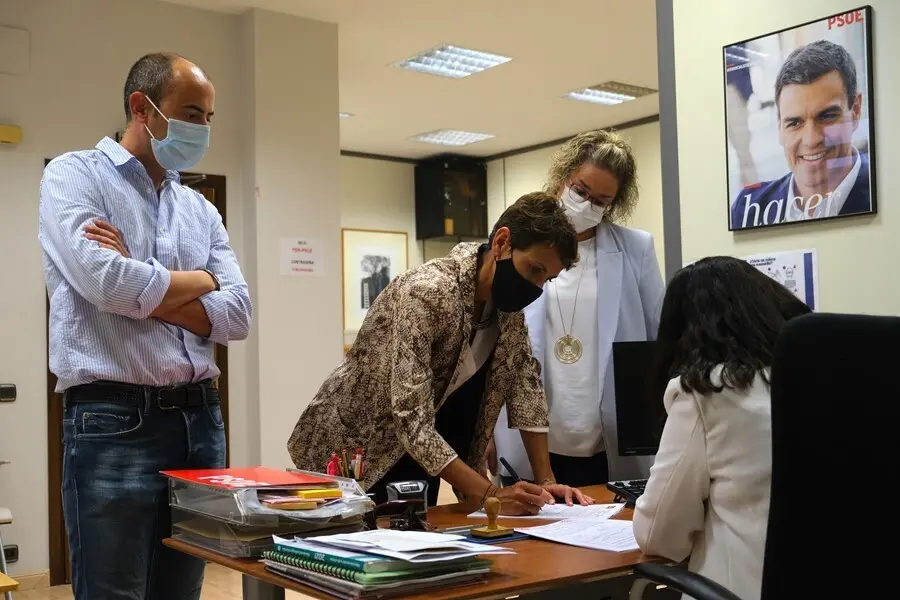 Mar&iacute;a Chivite presenta su candidatura a la Secretar&iacute;a General del PSN