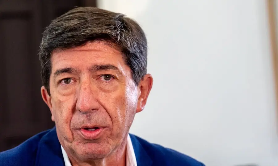 El vicepresidente de la Junta, Juan Mar&iacute;n