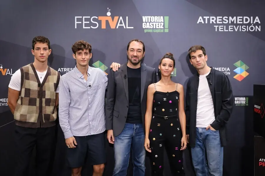 Atresmedia TV presenta en el FesTVal de Vitoria 'La edad de la ira', su  nueva ficci&oacute;n juvenil