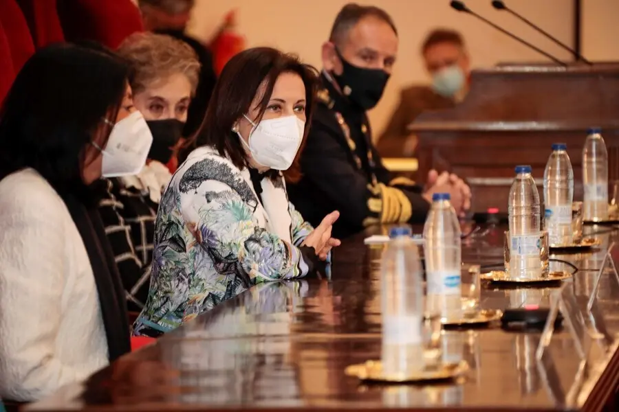 Archivo - La ministra de Defensa, Margarita Robles.