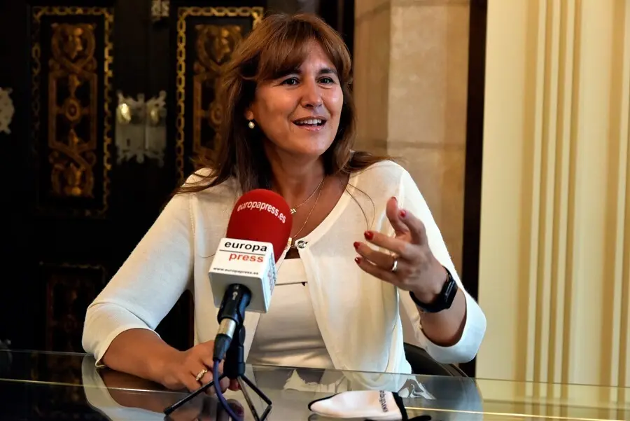 La presidenta del Parlament, Laura Borr&agrave;s, en una entrevista a Europa Press