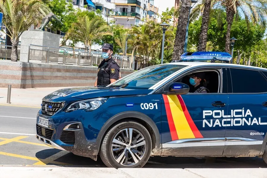 Archivo - Agentes de Polic&iacute;a Nacional en una imagen de archivo