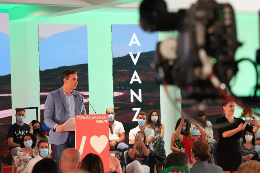El presidente del Gobierno, Pedro S&aacute;nchez, interviene en un acto del PSOE en Ja&eacute;n.