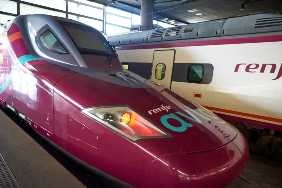 Archivo - Presentaci&oacute;n del nuevo servicio ferroviario de Renfe AVLO, a 23 de junio de 2021, en Madrid, (Espa&ntilde;a).  