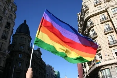 Archivo - Bandera LGTBI.