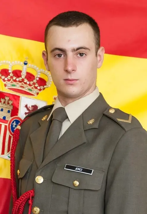 Archivo - El caballero alf&eacute;rez cadete P.J.S.  Ha fallecido durante el recorrido topogr&aacute;fico.
