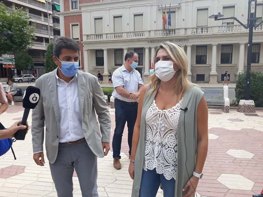 Carlos Maz&oacute;n y Marta Barrachina