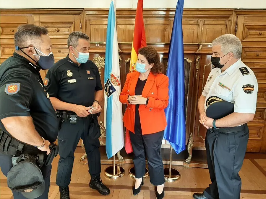 La subdelegada del Gobierno en A Coru&ntilde;a ensalza la labor humanitaria de las Fuerzas y Cuerpos de Seguridad