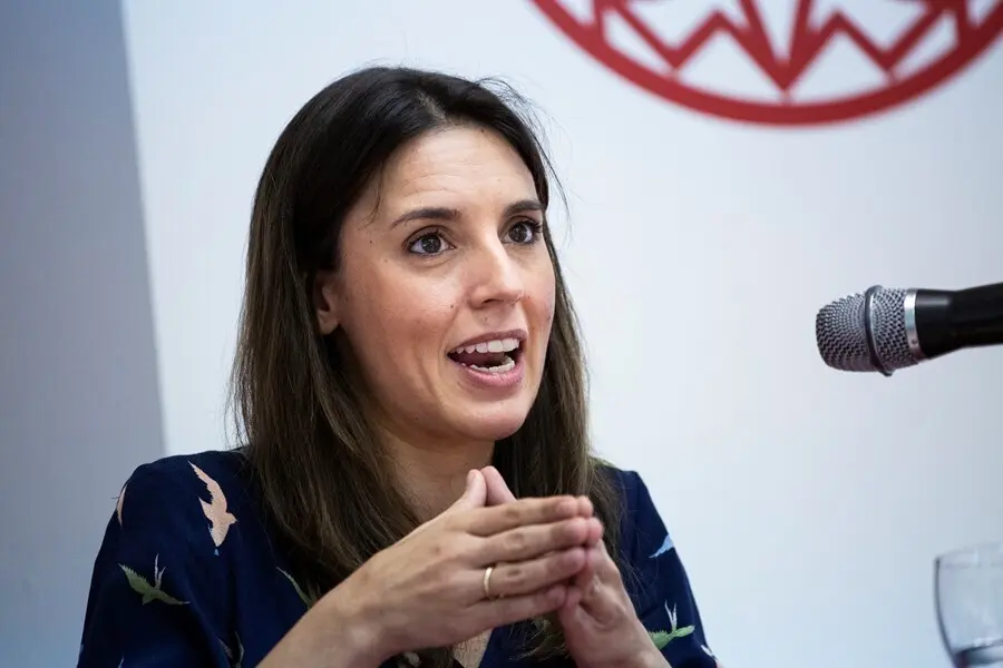 Archivo - La ministra de Igualdad, Irene Montero, imparte la ponencia 'Una ola para revolucionar el mundo: reflexiones y pr&aacute;cticas desde los feminismos y las alianzas internacionales', a 21 de julio de 2021, en San Lorenzo de El Escorial, Madrid (Espa&ntilde;a).