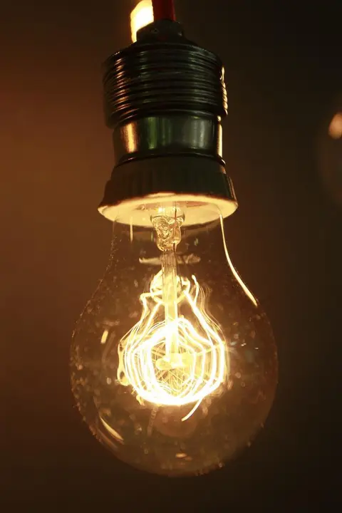 Archivo - Bombilla, bombillas, luz, electricidad, energ&iacute;a
