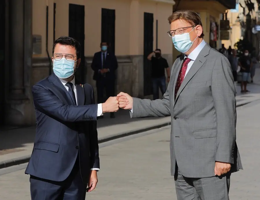El president Ximo Puig recibe a Pere Aragon&eacute;s