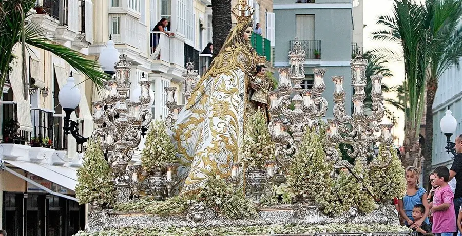 Archivo - Virgen del Rosario, patrona de C&aacute;diz