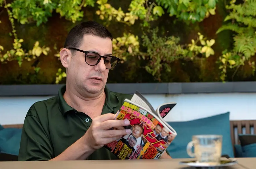 El periodista Jake Adelstein durante la presentaci&oacute;n de su libro &lsquo;Tokyo Vice&rsquo;
