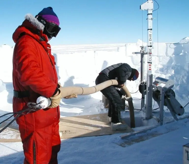 Los investigadores de la UCI analizaron el aire "firme" para determinar que la cantidad de hidr&oacute;geno molecular en la atm&oacute;sfera de la Tierra ha aumentado en un 70 por ciento desde mediados del siglo XIX.