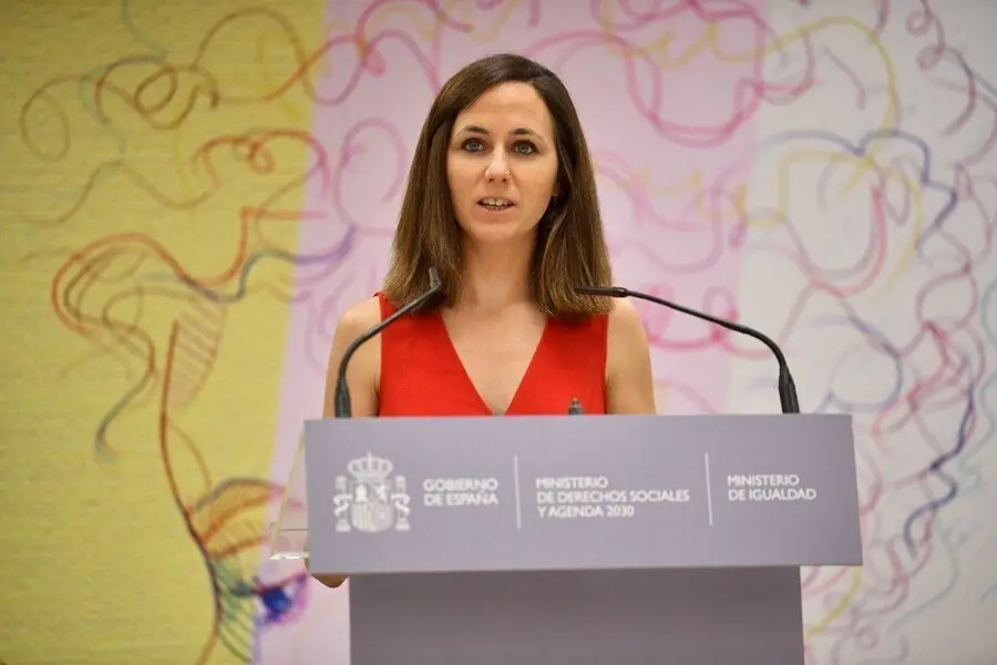 Archivo - La ministra de Derechos Sociales y Agenda 2030, Ione Belarra.