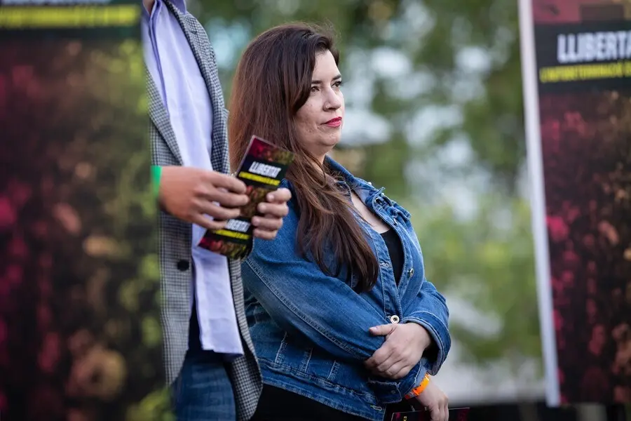 Archivo - La activista de los CDR Tamara Carrasco en la concentraci&oacute;n en la Plaza Catalu&ntilde;a de Barcelona con motivo de la finalizaci&oacute;n del juicio del 1-O.