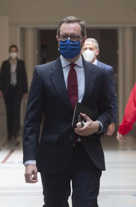 Archivo - El portavoz del PP en el Senado, Javier Maroto, a su llegada a una sesi&oacute;n de control al Gobierno en el Senado, a 25 de mayo de 2021, en Madrid (Espa&ntilde;a). 
