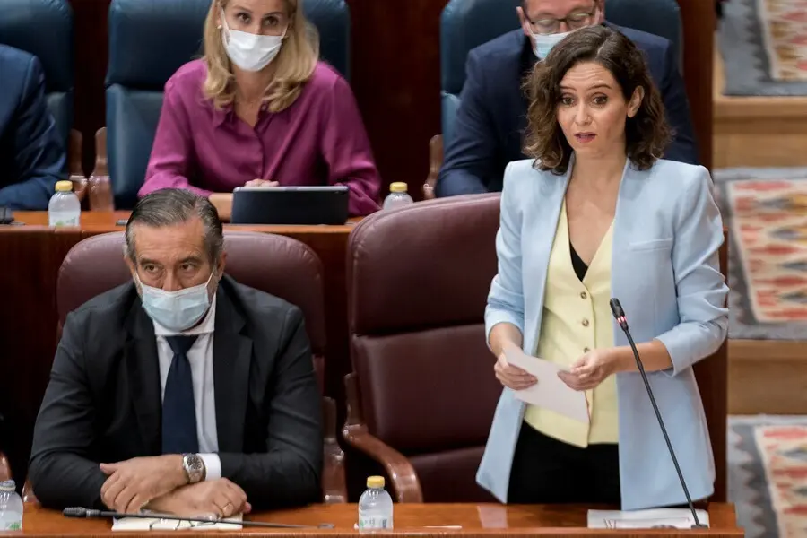 La presidenta de la Comunidad de Madrid, Isabel D&iacute;az Ayuso, interviene en una sesi&oacute;n de control al Gobierno de la Comunidad de Madrid en la Asamblea de Madrid, a 16 de septiembre de 2021, en Madrid,