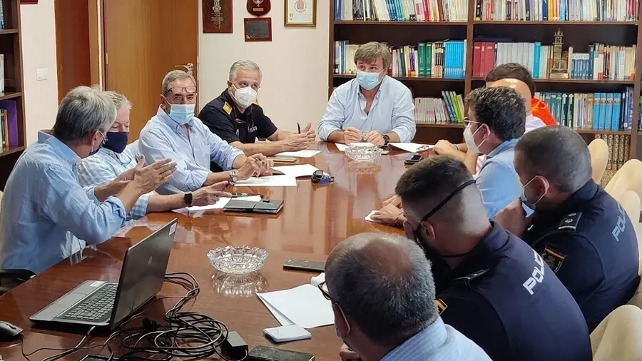 Reuni&oacute;n coordinaci&oacute;n dispositivo traslados cofrad&iacute;as M&aacute;laga