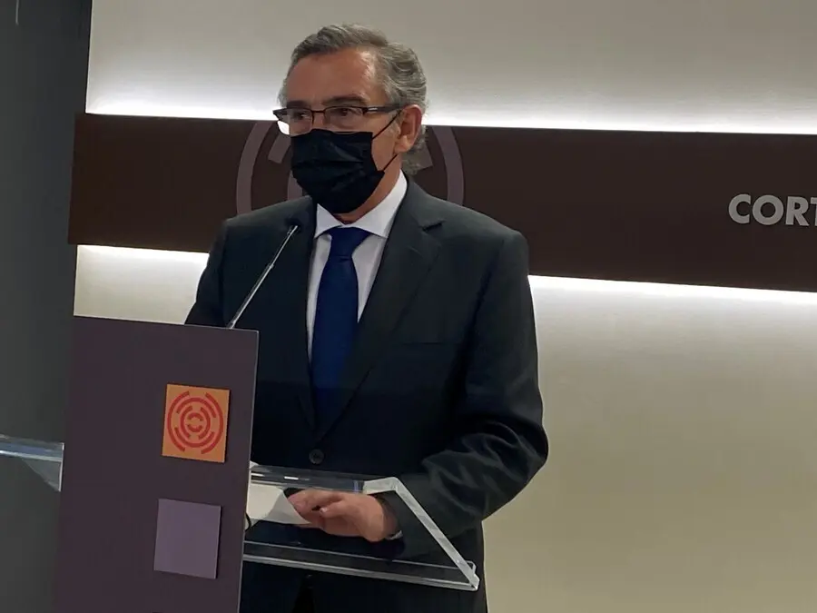 Archivo - El portavoz del PP de Arag&oacute;n, Luis Maria Beamonte