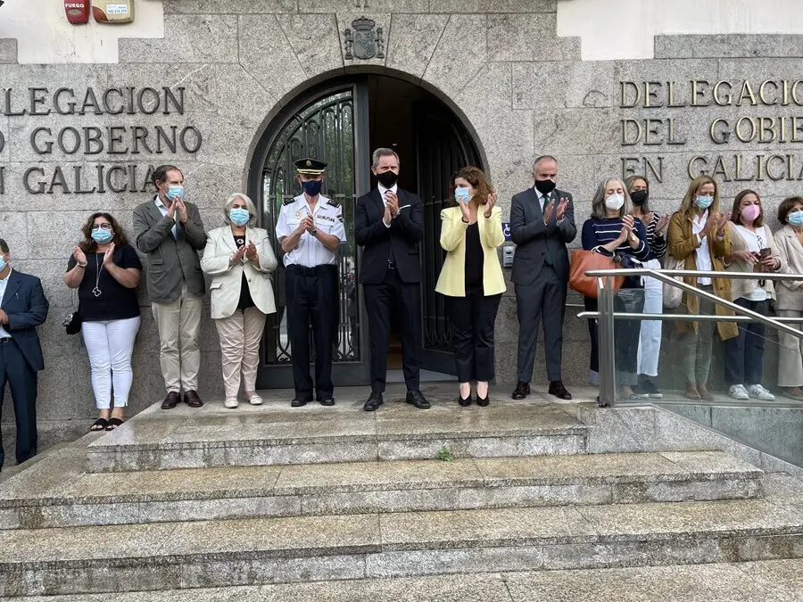 Concentraci&oacute;n ante la Delegaci&oacute;n del Gobierno por el crimen machista de A Coru&ntilde;a
