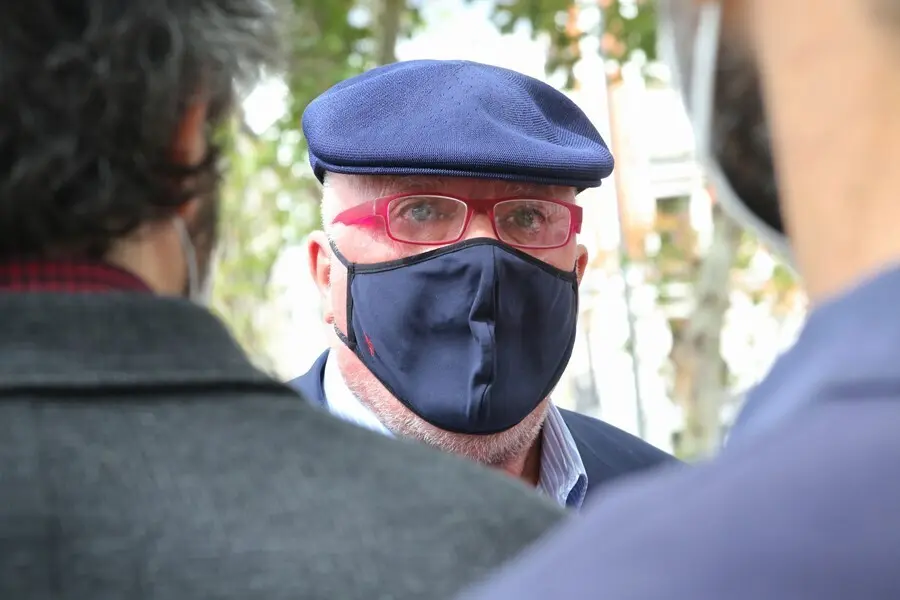 El comisario jubilado Jos&eacute; Manuel Villarejo a su salida de la Audiencia Nacional donde ha acudido a entregar un escrito al juez que le investiga por el caso &lsquo;T&aacute;ndem&rsquo;, a 15 de septiembre de 2021, en Madrid, (Espa&ntilde;a). Villarejo ha pedido que se declare nula