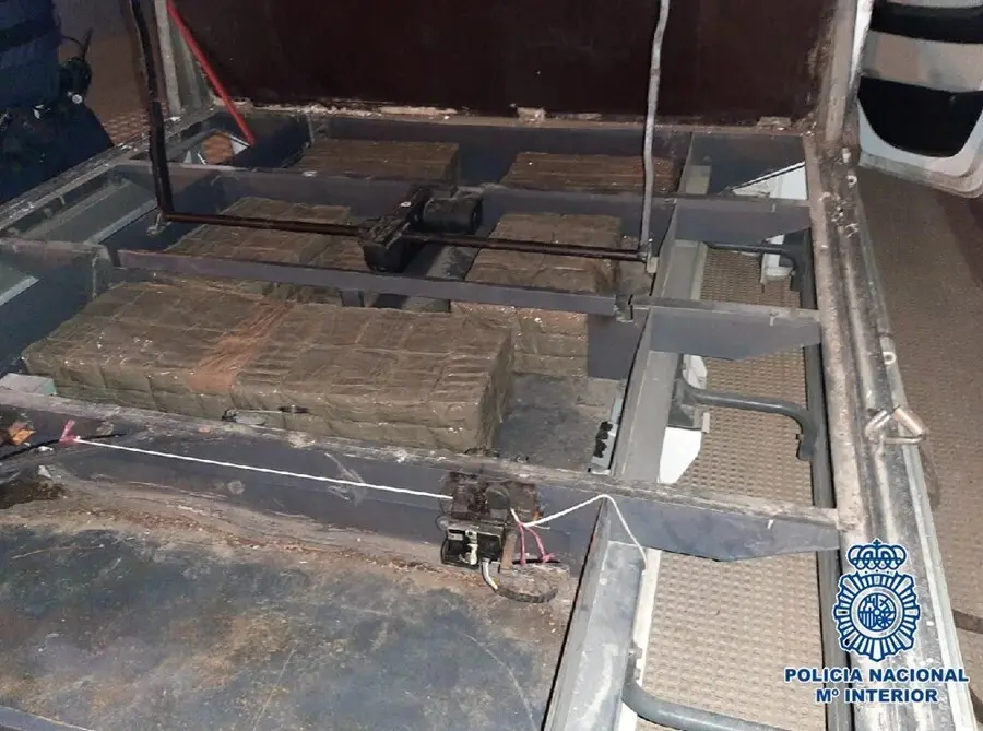 Droga en uno de los veh&iacute;culos intervenidos