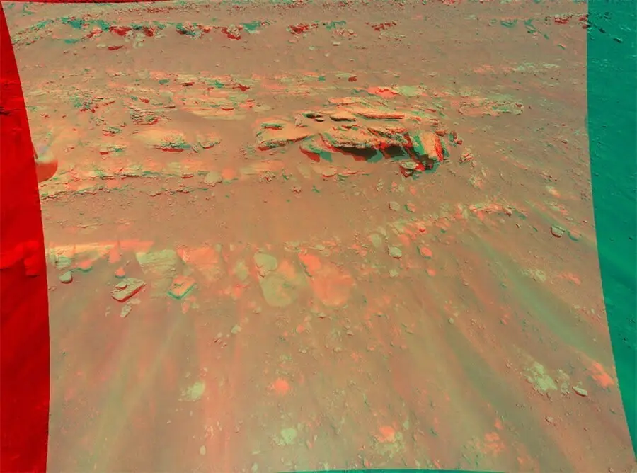 Esta vista en 3D de un mont&iacute;culo de rocas llamado "Faillefeu" fue creada a partir de datos recopilados por el helic&oacute;ptero Ingenuity de la NASA durante su decimotercer vuelo en Marte el 4 de Septiembre de 2021.