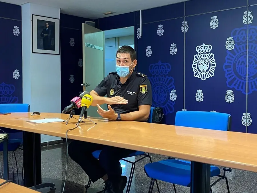 El Jefe del Grupo de Investigaci&oacute;n de la Unidad de Atenci&oacute;n de a Familia y la Mujer (UFAM), Jos&eacute; David Lopez del Vale.