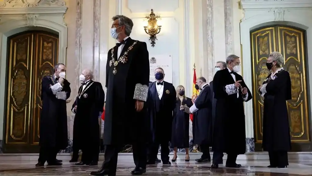 Carlos Lesmes junto con otros miembros de la judicatura durante el acto de apertura del A&ntilde;o Judicial . Efe