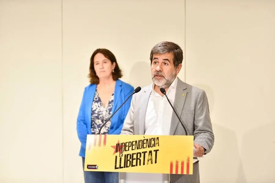 El secretario general de Junts y expte ANC, Jordi S&agrave;nchez, con la actual pta ANC, Elisenda Paluzie