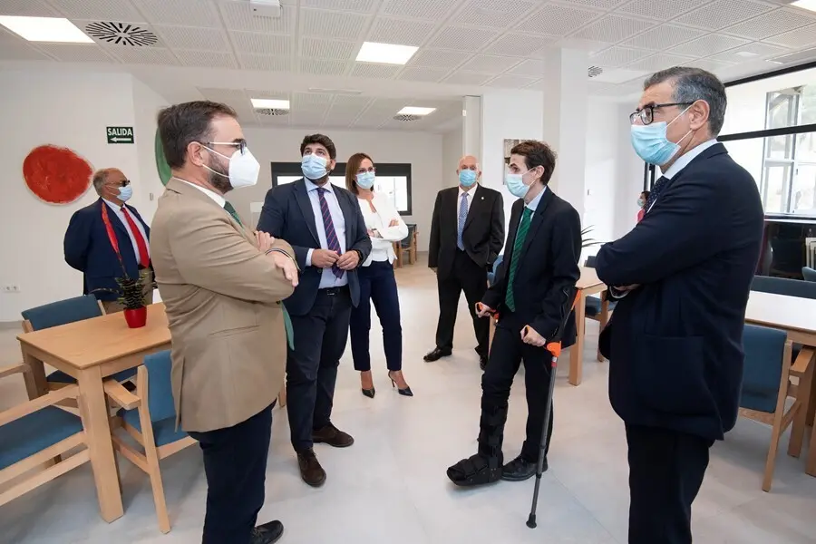 El presidente Fernando L&oacute;pez Miras inaugura en Lorca un centro &ldquo;revolucionario e innovador&rdquo; que une atenci&oacute;n a mayores con formaci&oacute;n e investigaci&oacute;n