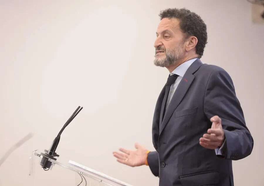 El portavoz parlamentario de Ciudadanos, Edmundo Bal, ofrece una rueda anterior a la celebraci&oacute;n de la Junta de Portavoces en el Congreso de los Diputados, a 14 de septiembre, en Madrid (Espa&ntilde;a).