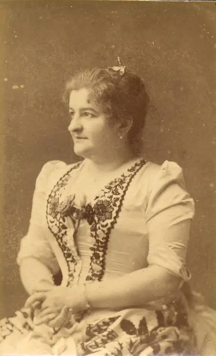 Emilia Pardo-Baz&aacute;n